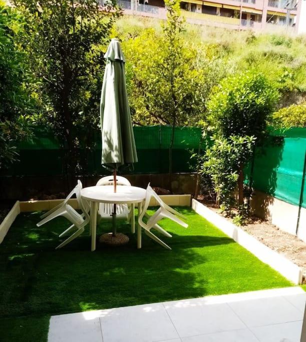 Menton, Appartement/Jardin, Proche Mer Et Centre المظهر الخارجي الصورة